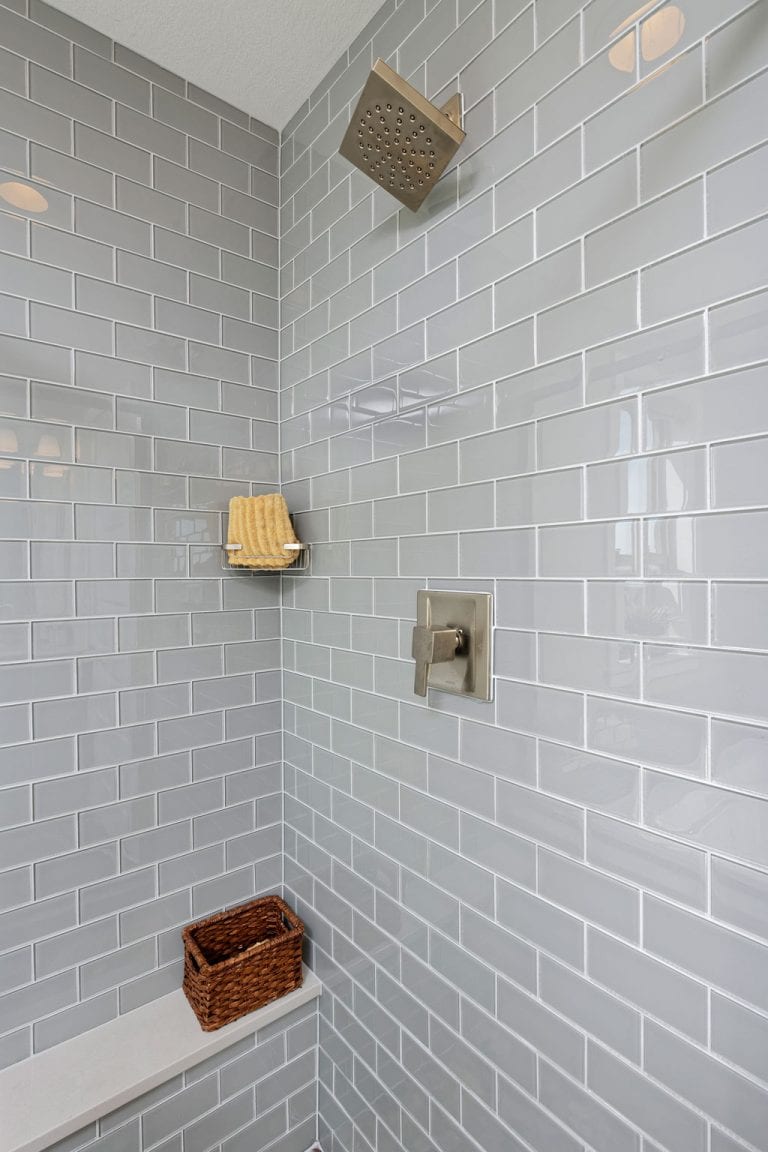 Rows Shower