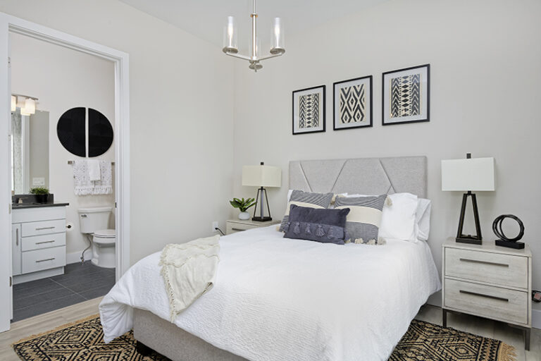 Atrium | 2nd Bedroom With Ensuite Bath