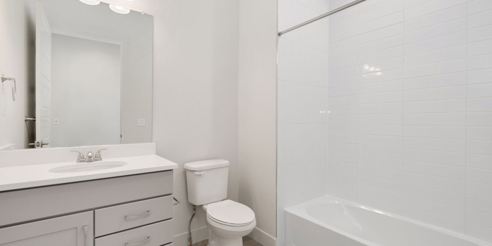 Meadow | Secondary Bathroom