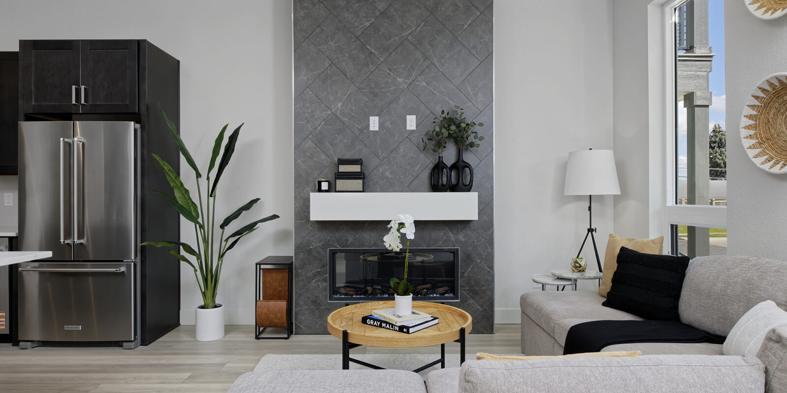 Franklin | Great Room Fireplace