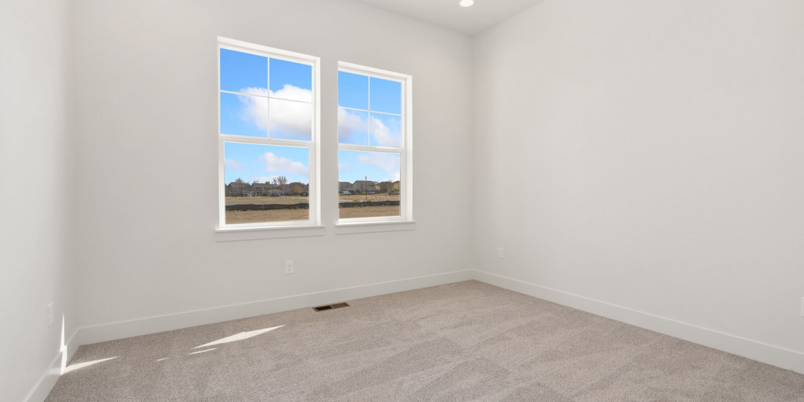 50-web-or-mls-1835 Morningstar Way #4 16
