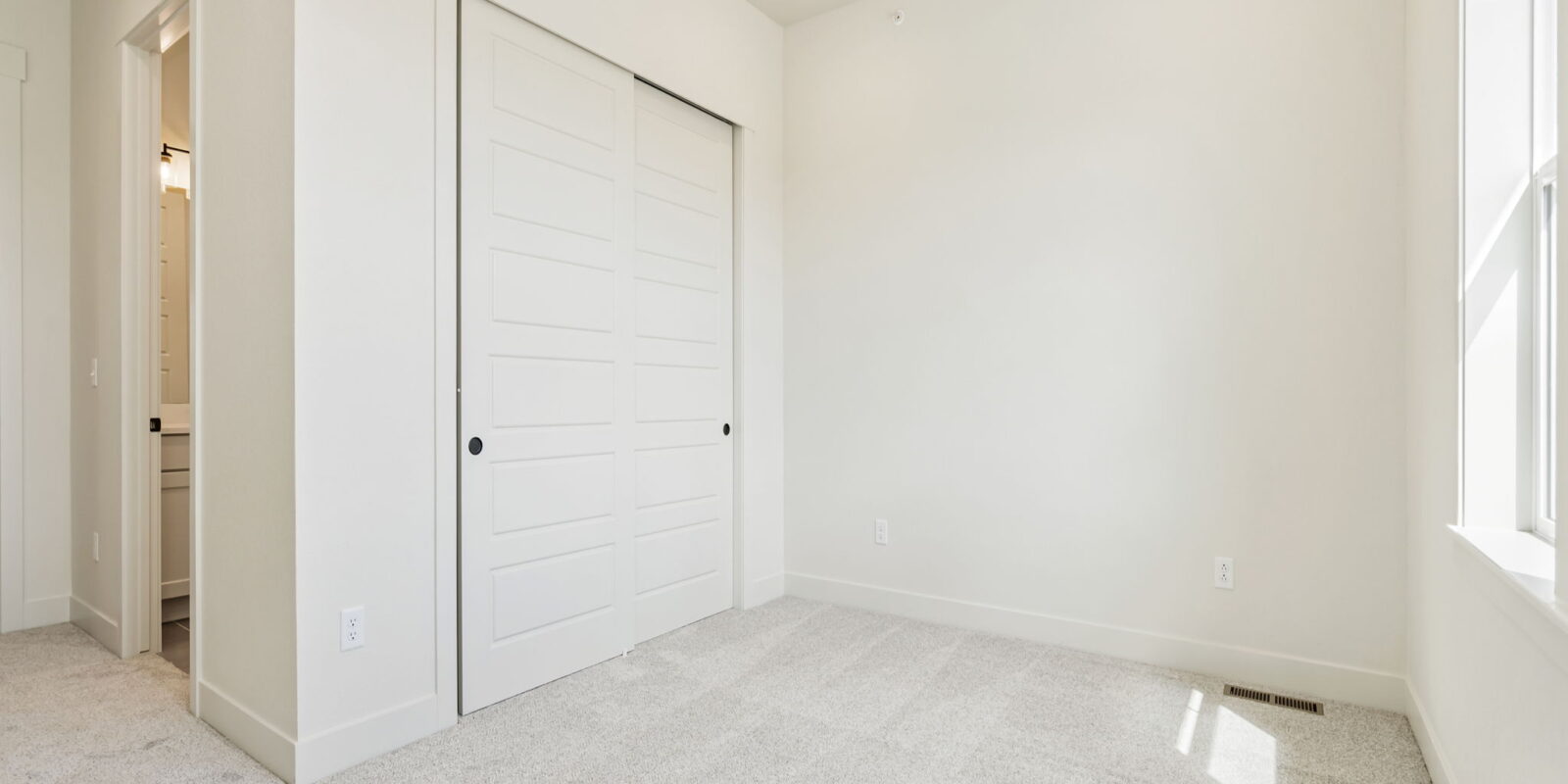 Bloom | Secondary Bedroom